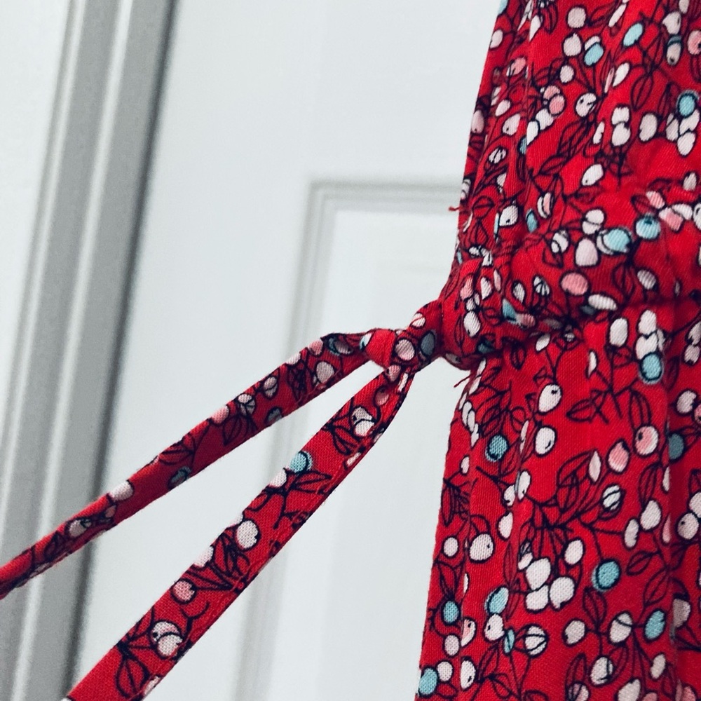 Red and White Patterned maxi dress - Picture 11 of 13